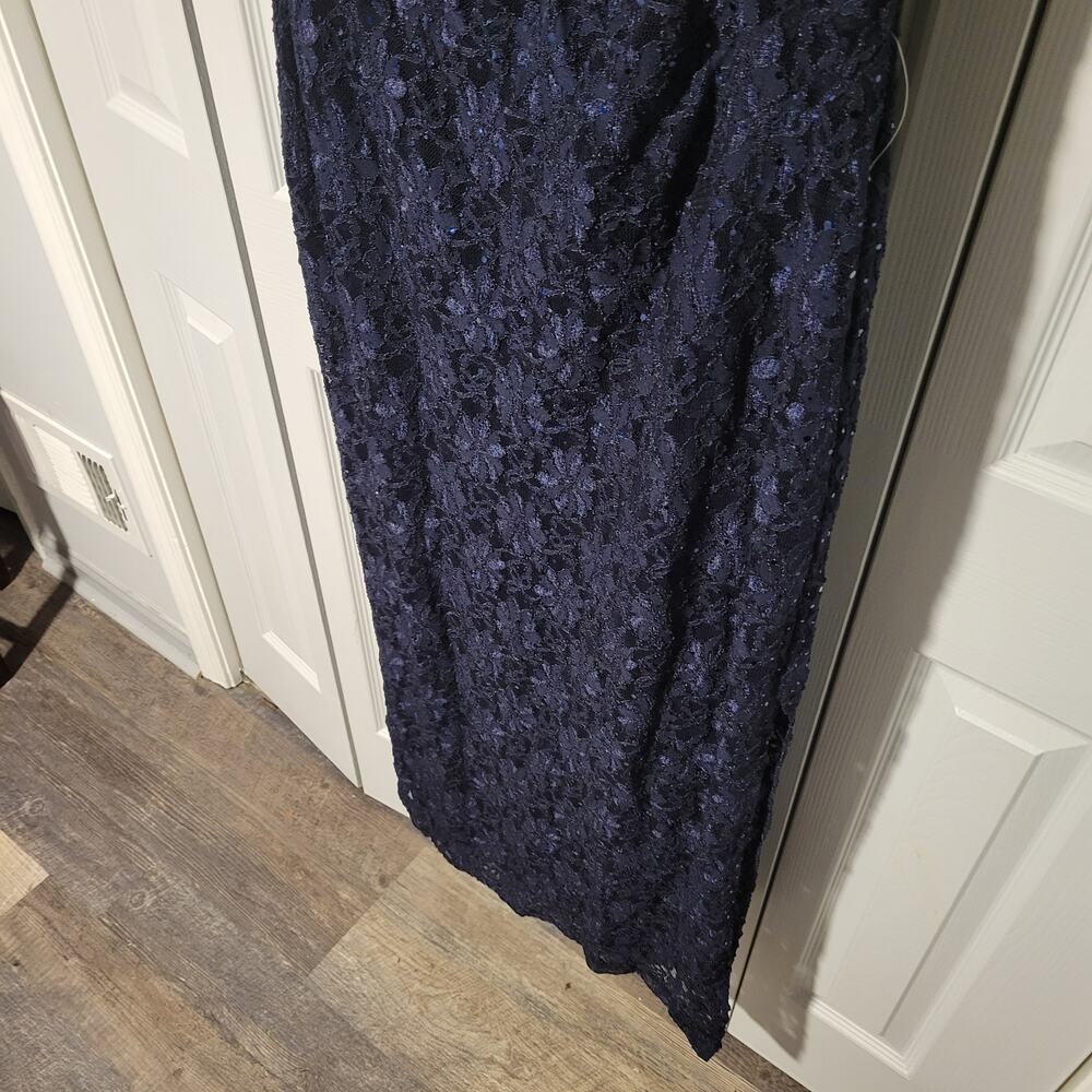 Sequined Floral Mesh Evening Gown Bodycon Cut Slit Neckline Size 12 Deep Blue - Picture 6 of 8